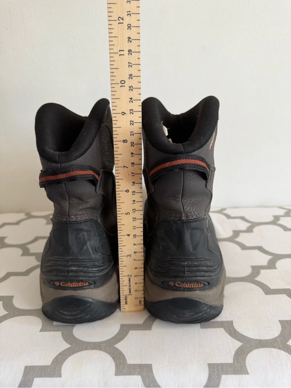 Columbia Men's Brown and Black Waterproof Snow Boots with Red Accents